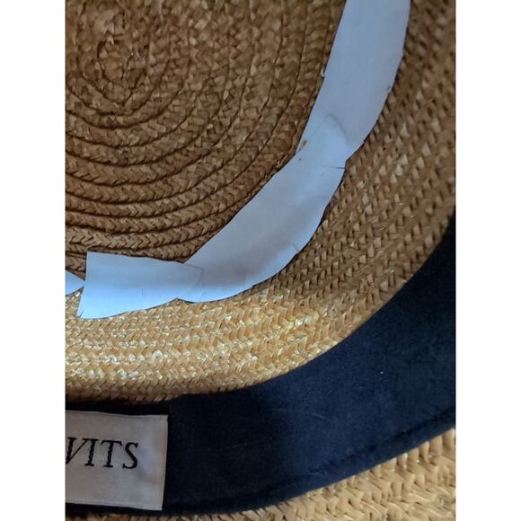 VTG LUXURY Eric Javits Tan Straw Hat with Black Band - small head only